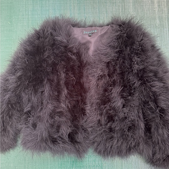 jocelyn Jackets & Blazers - Jocelyn black feather cropped jacket. Size PS